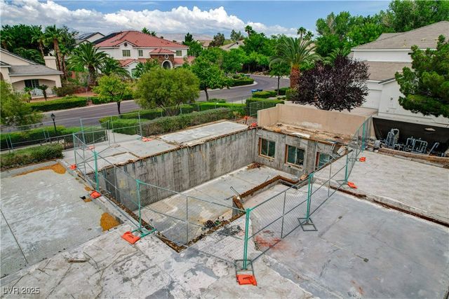 7360 Bachelors Button Drive, Las Vegas, NV 89131