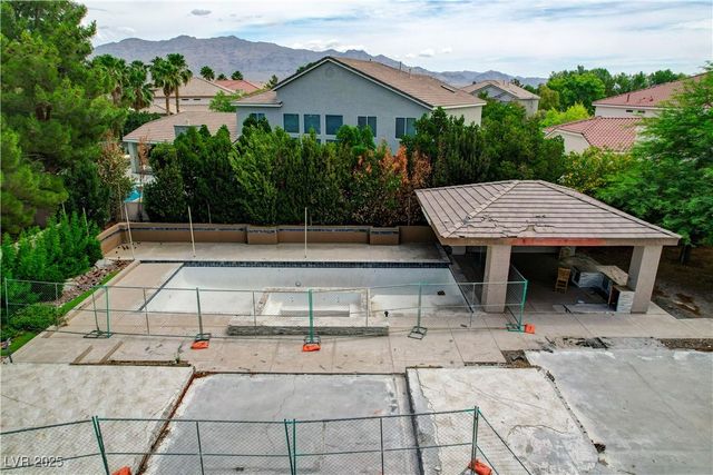 7360 Bachelors Button Drive, Las Vegas, NV 89131