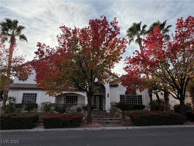 7360 Bachelors Button Drive, Las Vegas, NV 89131