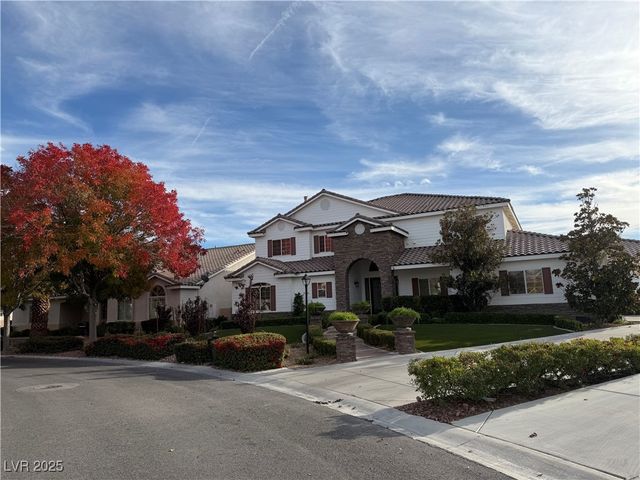 7360 Bachelors Button Drive, Las Vegas, NV 89131