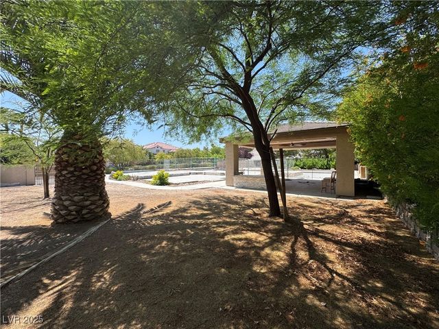 7360 Bachelors Button Drive, Las Vegas, NV 89131