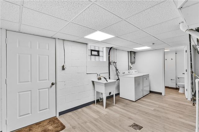 115 Bost Dr, West Mifflin, PA 15122