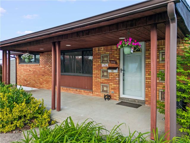 115 Bost Dr, West Mifflin, PA 15122