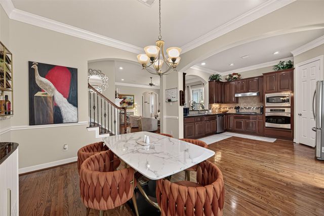 3010 Royal Oaks Crest, Houston, TX 77082