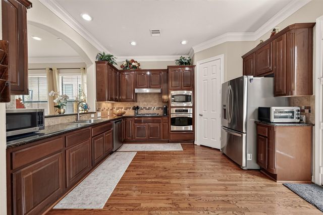 3010 Royal Oaks Crest, Houston, TX 77082
