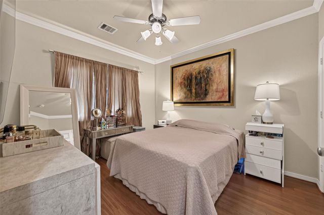 3010 Royal Oaks Crest, Houston, TX 77082