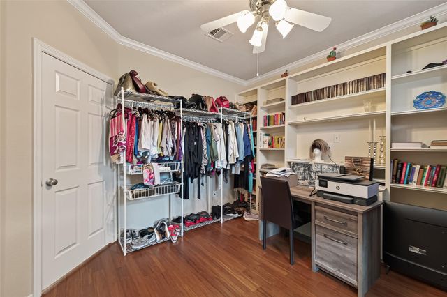 3010 Royal Oaks Crest, Houston, TX 77082