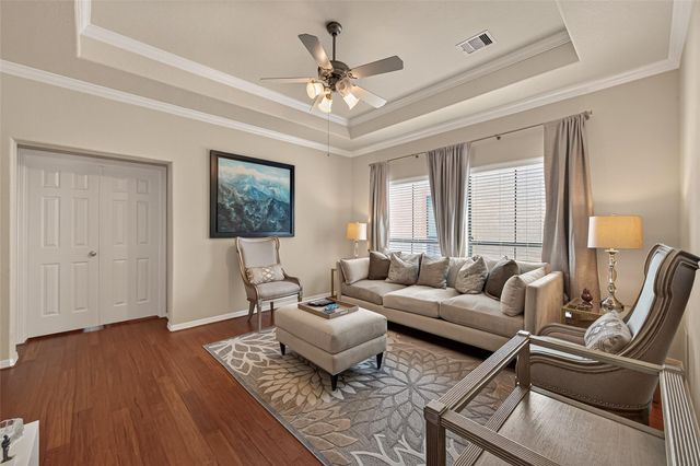 3010 Royal Oaks Crest, Houston, TX 77082