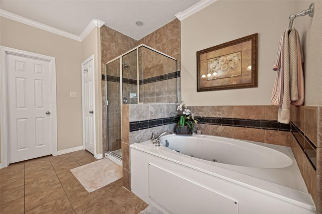 3010 Royal Oaks Crest, Houston, TX 77082