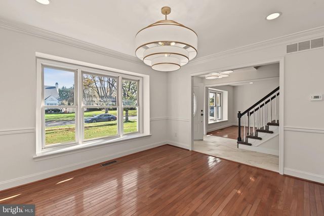 202 HIDDEN CREEK DR, Hatboro, PA 19040