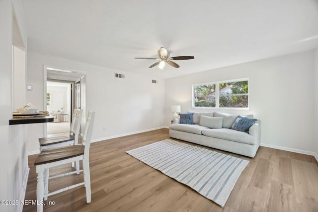 5978 FURY Drive, Jacksonville, FL 32244