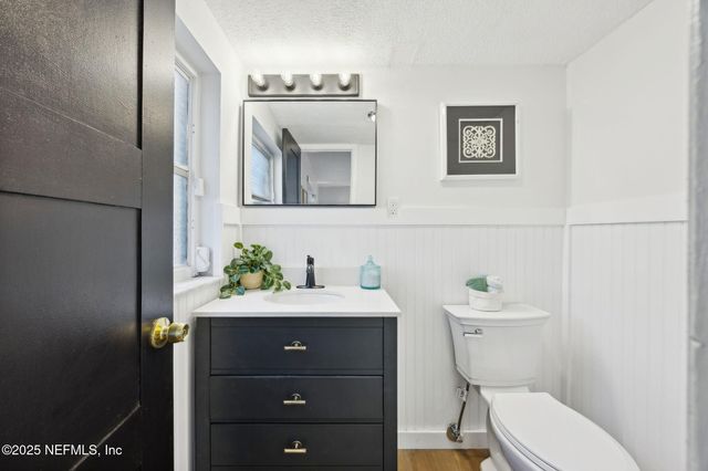 5978 FURY Drive, Jacksonville, FL 32244