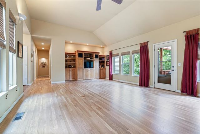 6 Skye Drive, Bella Vista, AR 72715