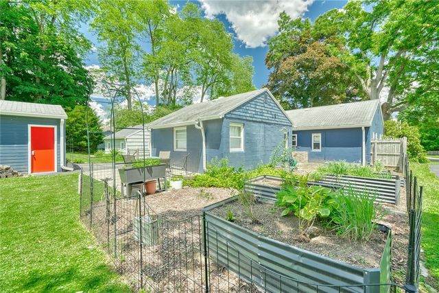 125 Penhurst Road, Brighton, NY 14610