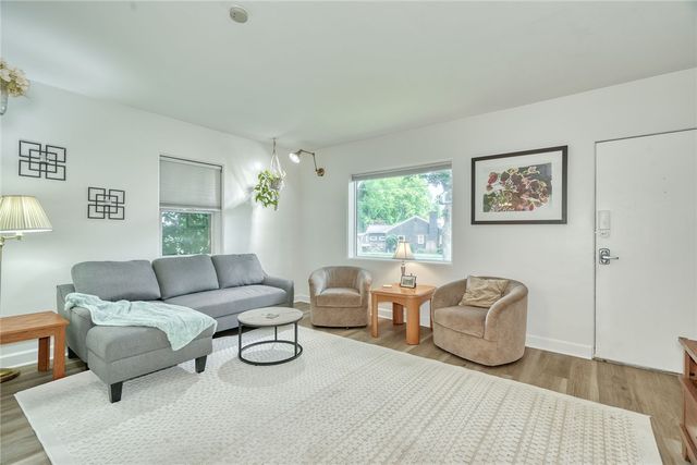 125 Penhurst Road, Brighton, NY 14610