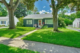 125 Penhurst Road, Brighton, NY 14610