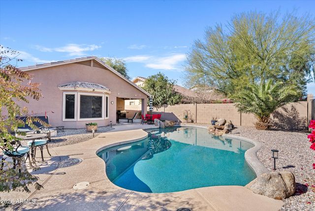 29149 N Yellow Bee Drive, San Tan Valley, AZ 85143