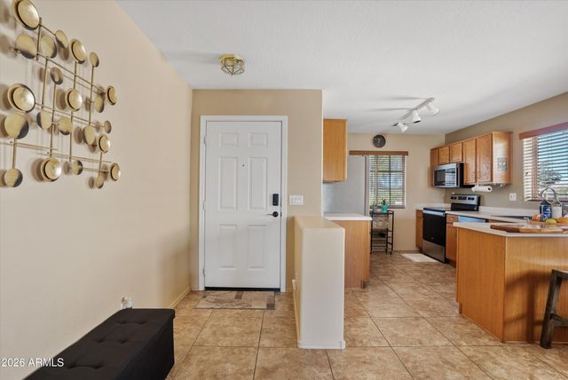 29149 N Yellow Bee Drive, San Tan Valley, AZ 85143