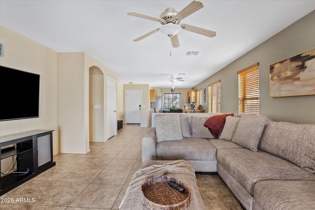 29149 N Yellow Bee Drive, San Tan Valley, AZ 85143