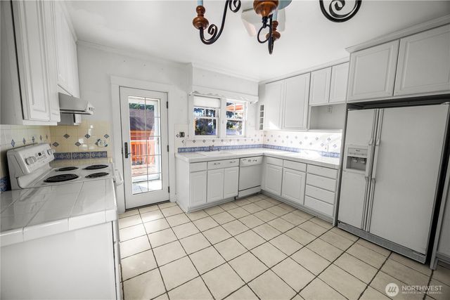 4508 N Verde Street, Tacoma, WA 98407