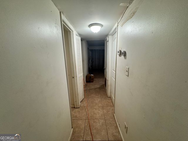 3223 Strawberry Lane, Decatur, GA 30034