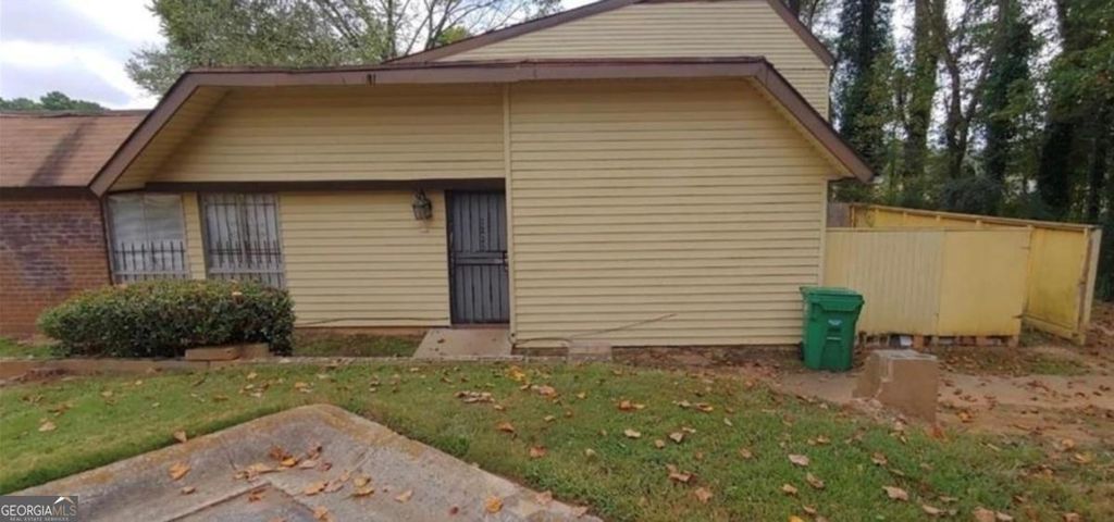 3223 Strawberry Lane, Decatur, GA 30034