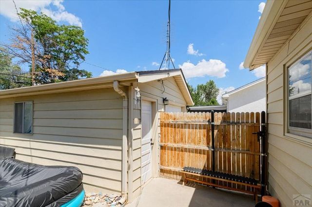 1719 Lynwood Lane, Pueblo, CO 81005