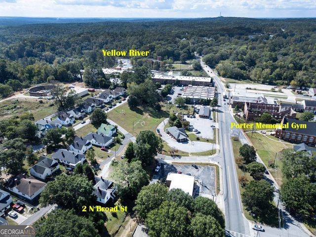 2 N Broad, Porterdale, GA 30014