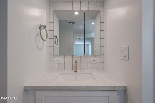 10747 E BOULDER Drive, Apache Junction, AZ 85120
