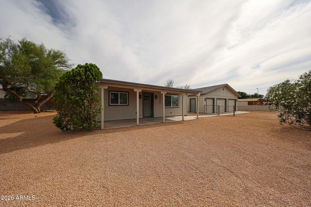 10747 E BOULDER Drive, Apache Junction, AZ 85120