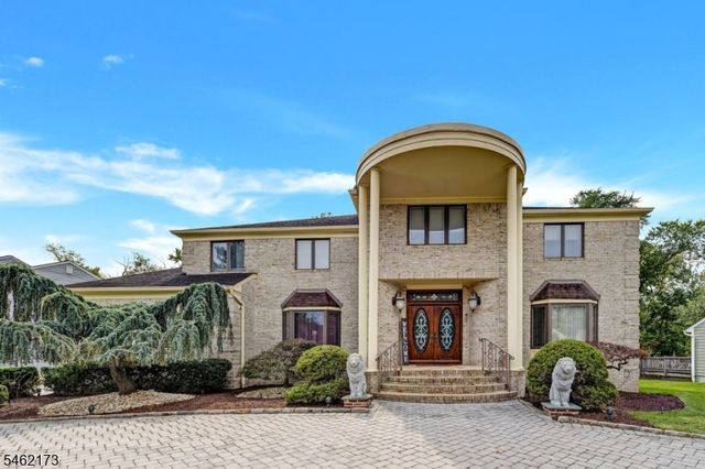 25 Woodbine Rd, Florham Park Boro, NJ 07932