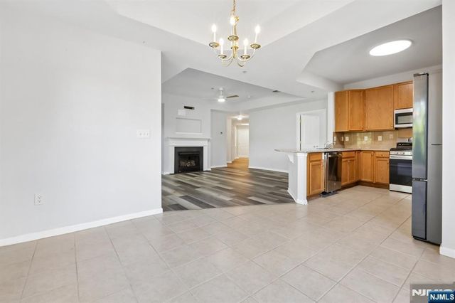 9104 Ravenscroft Road, Clifton, NJ 07013