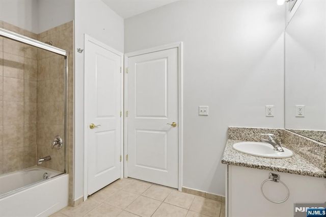 9104 Ravenscroft Road, Clifton, NJ 07013
