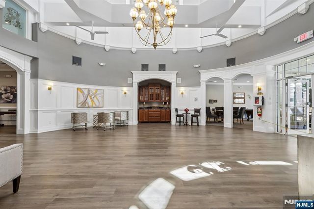 9104 Ravenscroft Road, Clifton, NJ 07013