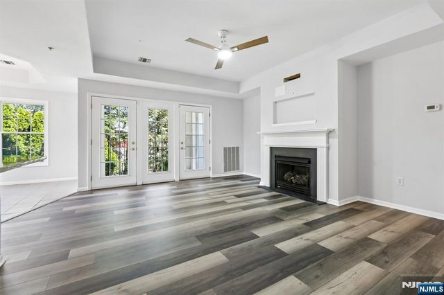 9104 Ravenscroft Road, Clifton, NJ 07013