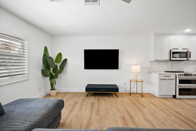 4729 SE Bayshore Terrace, Stuart, FL 34997