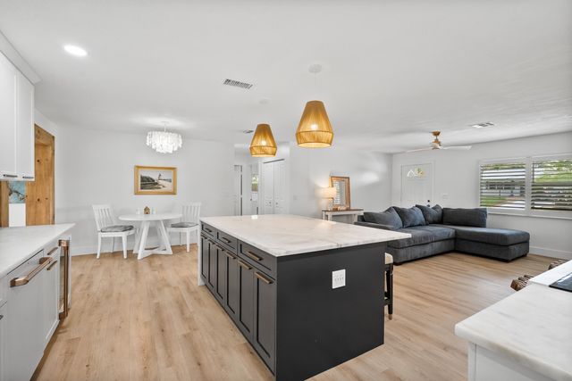 4729 SE Bayshore Terrace, Stuart, FL 34997