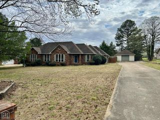 5227 Harrisburg Road, Jonesboro, AR 72404