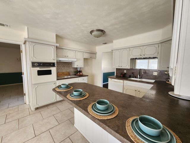 126 E 23rd Street, Littlefield, TX 79339