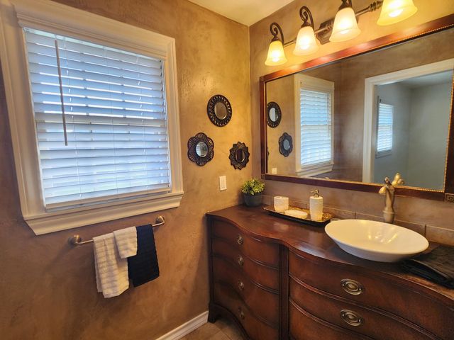 126 E 23rd Street, Littlefield, TX 79339