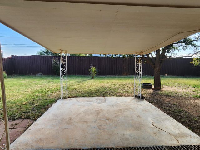 126 E 23rd Street, Littlefield, TX 79339