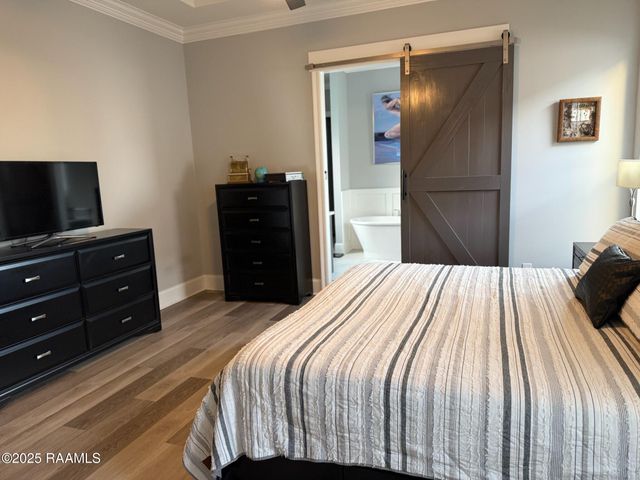 211 Treescape Drive, Lafayette, LA 70508