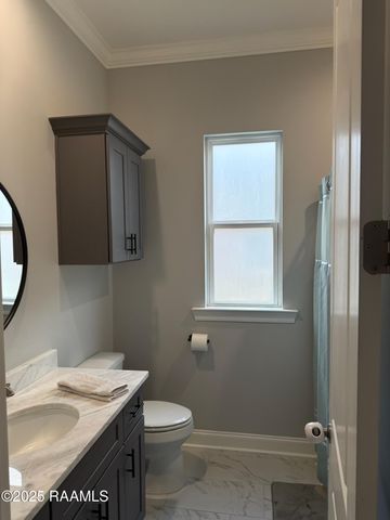 211 Treescape Drive, Lafayette, LA 70508