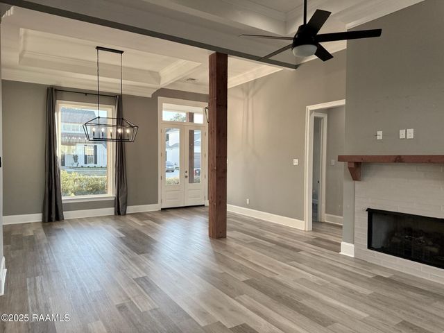 211 Treescape Drive, Lafayette, LA 70508