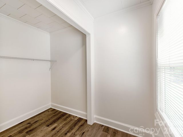 1717 W Davidson Avenue, Gastonia, NC 28052