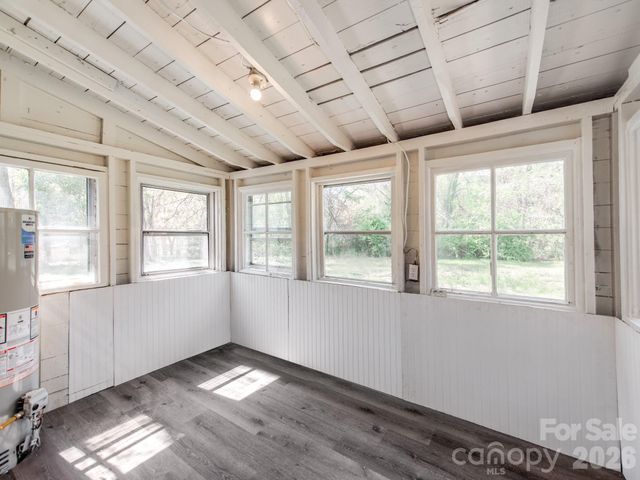 1717 W Davidson Avenue, Gastonia, NC 28052