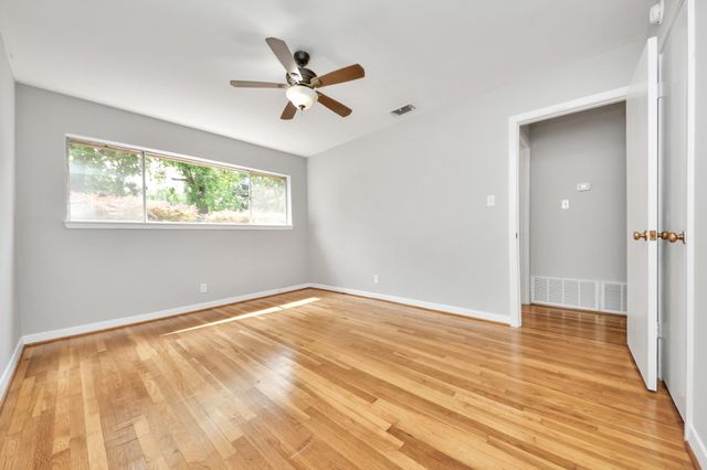 1923 Springrock Lane, Houston, TX 77080