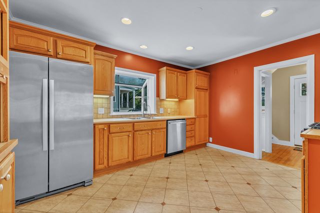 203 N 7th Street, Ann Arbor, MI 48103