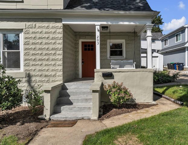 203 N 7th Street, Ann Arbor, MI 48103