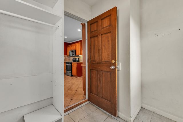 203 N 7th Street, Ann Arbor, MI 48103